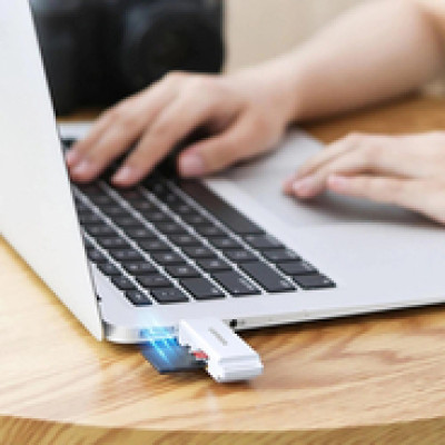 UGREEN čitač memorijskih kartica , USB 3.0, TF/microSD/SD kartice, crni