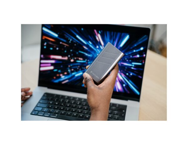 Verbatim TurboMetal 2TB SSD USB4 vanjski disk, R/W: 3700/3600 MB/s - Slika 3