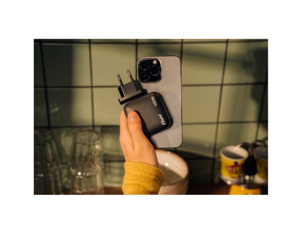 Verbatim Mini GaN zidni punjač 100W, 3×USB-C/1×USB-A, PD/QC 3.0 - Slika 5