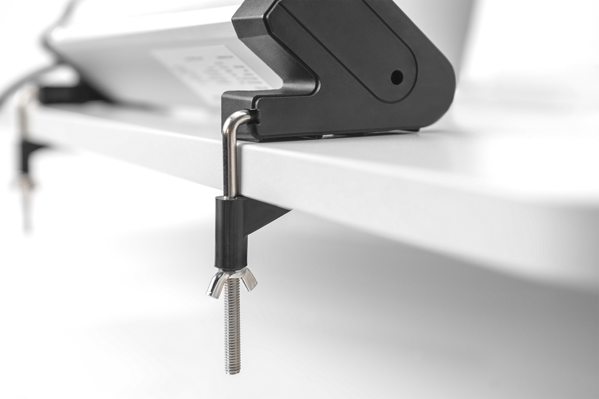Strujna priključnica 4x + 2xUSB, prekidač, stolni, DA-70614, Digitus - Slika 8